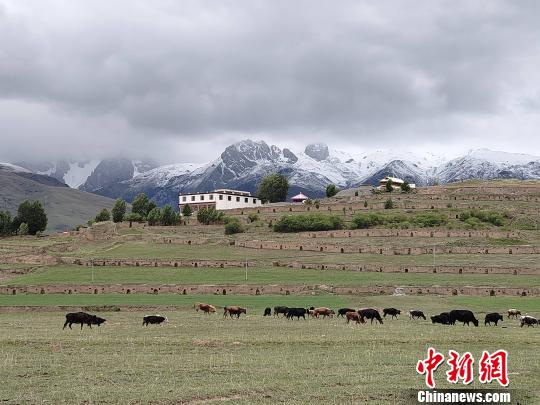 重走十八軍進(jìn)藏路：不忘歷史，才能堅定信念