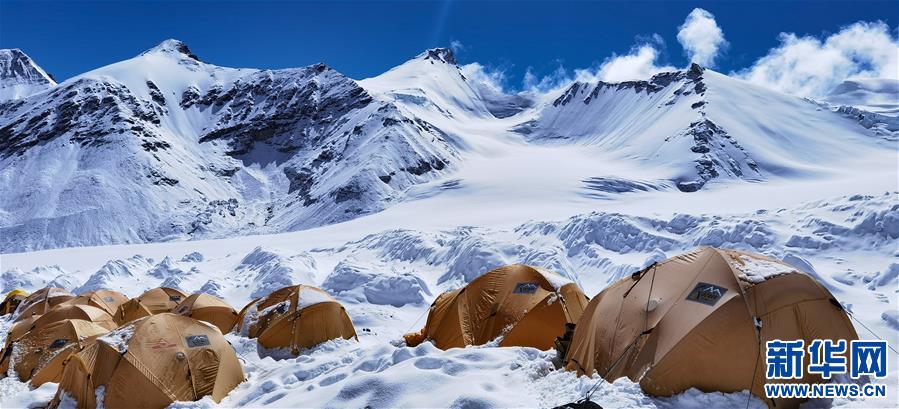 （2020珠峰高程測量）（5）冰雪世界的前進(jìn)營地